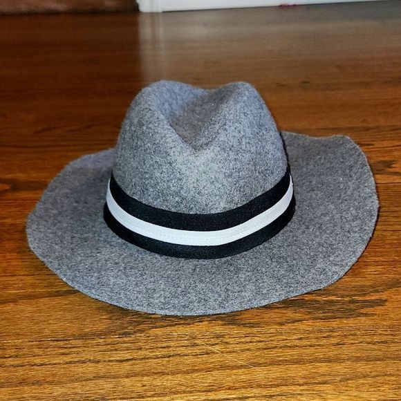 Nordstrom charcoal fedora! - Picture 3 of 5